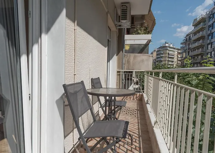 Apartament Luxury Living And Salonic