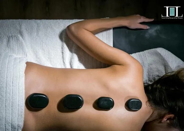 דירה Luxury Living And *