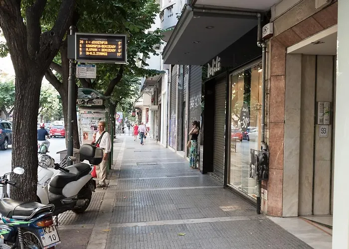 דירה Luxury Living And סלוניקי